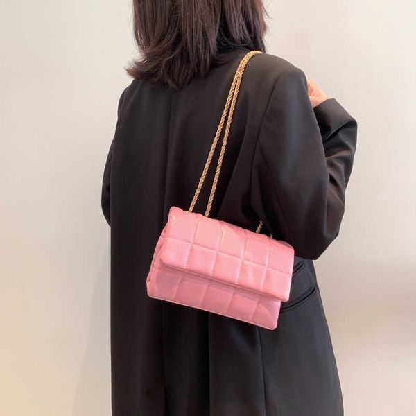 evening bags style pillow bag light luxury high sense diamond grid single shoulder messenger french exquisite soft leather
evening bags style pillow bag light luxury high sense diamond grid single shoulder messenger french exquisite soft leather