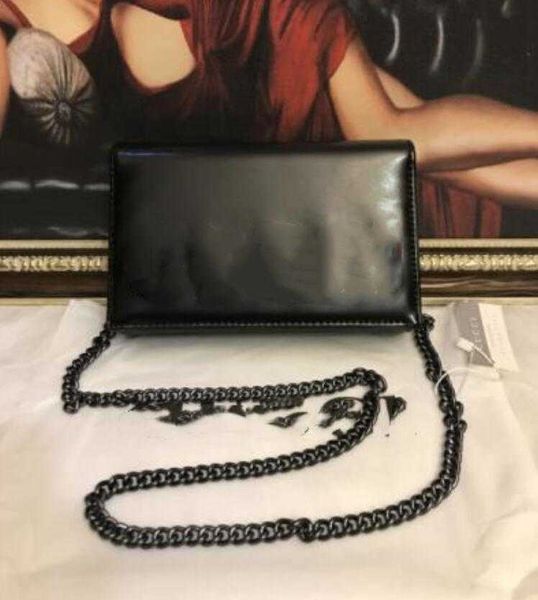 2022 camera bag genuine leather women handbag purse gilding letter shoulder bag chain crossbody girls wallet 24cm
2022 camera bag genuine leather women handbag purse gilding letter shoulder bag chain crossbody girls wallet 24cm
