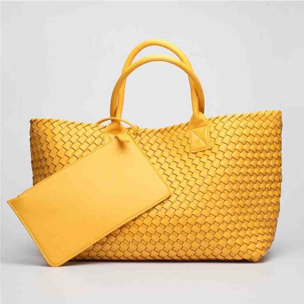 shoulder bag luxury designer bag knited women hands and purses oversized 52cm shopper leather woven tote female casual 221015
shoulder bag luxury designer bag knited women hands and purses oversized 52cm shopper leather woven tote female casual 221015