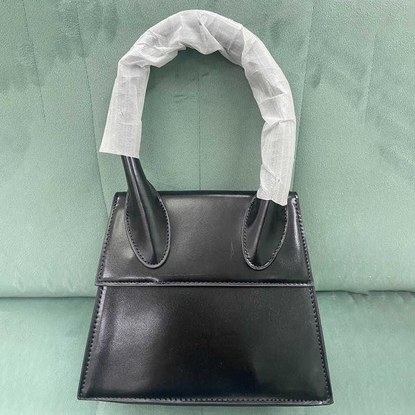 2022 classic brand designer satchel women crossbody flap adjustable handbag luxury trend solid color shoulder bags for ladies
2022 classic brand designer satchel women crossbody flap adjustable handbag luxury trend solid color shoulder bags for ladies