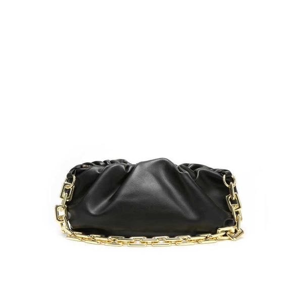 hand designerbag bottess bag women's venetas chain cloud single shoulder diagonal 2022 new trend hand spring niche design small fragran
hand designerbag bottess bag women's venetas chain cloud single shoulder diagonal 2022 new trend hand spring niche design small fragran