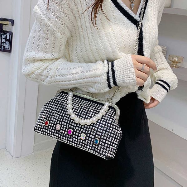 messenger bags autumn 2022 version diamond small square bag women's one shoulder leisure lovely pearl chain women
messenger bags autumn 2022 version diamond small square bag women's one shoulder leisure lovely pearl chain women