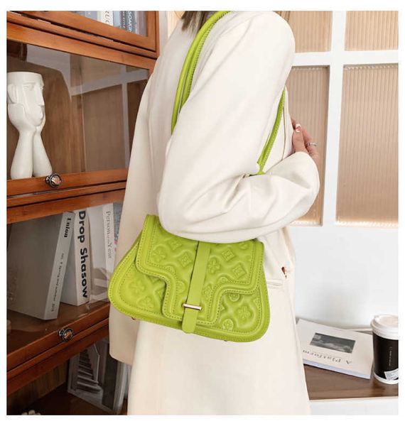 purses early spring 2022 versatile small square bag embossed underarm bag contrast color sling shoulder trend messenger
purses early spring 2022 versatile small square bag embossed underarm bag contrast color sling shoulder trend messenger