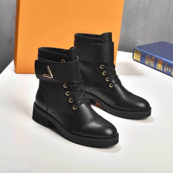 shoes dress boots luxury designer wonderland flat ranger combat black woman heel bootie with original box
shoes dress boots luxury designer wonderland flat ranger combat black woman heel bootie with original box