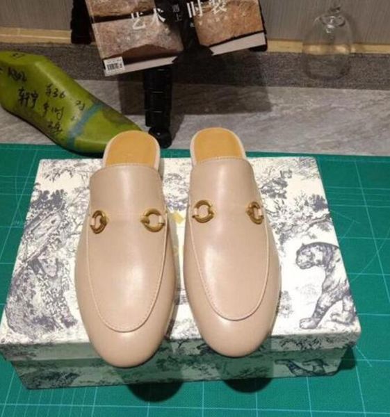 fashion women casual slippers beach slipper printing leather loafers shoes female comfortable sandals letters-g04524, Black
fashion women casual slippers beach slipper printing leather loafers shoes female comfortable sandals letters-g04524, Black