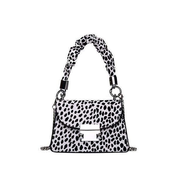 2022 women messenger bags fashion zebra pattern small flap purses casual chain crossbody handbags texture metal buckle shoulder bag
2022 women messenger bags fashion zebra pattern small flap purses casual chain crossbody handbags texture metal buckle shoulder bag
