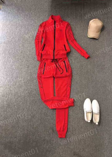womens two piece pants stylish autumn/winter sports zip-up jacket with casual logo-print trousers 2 piece sets luxury designer tracksuits 09, White
womens two piece pants stylish autumn/winter sports zip-up jacket with casual logo-print trousers 2 piece sets luxury designer tracksuits 09, White
