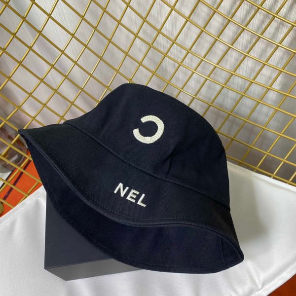 ball caps hats luxury designer bucket hat classic style fashion fisherman breathable and comfortable anti uv men women casual simple good ni, Blue;gray
ball caps hats luxury designer bucket hat classic style fashion fisherman breathable and comfortable anti uv men women casual simple good ni, Blue;gray