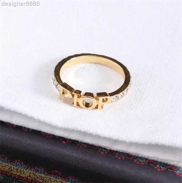 fashion designer gold letter band rings bague for women lady party wedding lovers gift engagement jewelry with box, Silver
fashion designer gold letter band rings bague for women lady party wedding lovers gift engagement jewelry with box, Silver