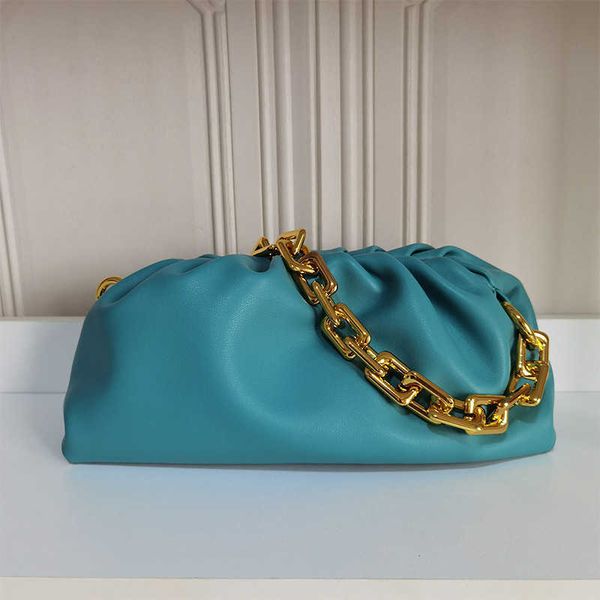 hand designerbag bottess bag women's venetas 2022 new underarm song hye kyo same thi chain cloud one shoulder portable dumpling b genui
hand designerbag bottess bag women's venetas 2022 new underarm song hye kyo same thi chain cloud one shoulder portable dumpling b genui