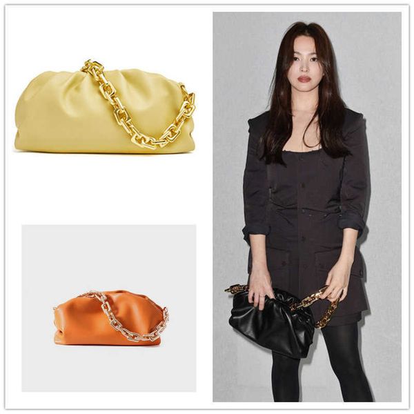 hand designerbag bottess bag women's venetas genuine v piduo 2022 new cowhide axillary dumpling yang mi song huiqiao one shoulder have
hand designerbag bottess bag women's venetas genuine v piduo 2022 new cowhide axillary dumpling yang mi song huiqiao one shoulder have