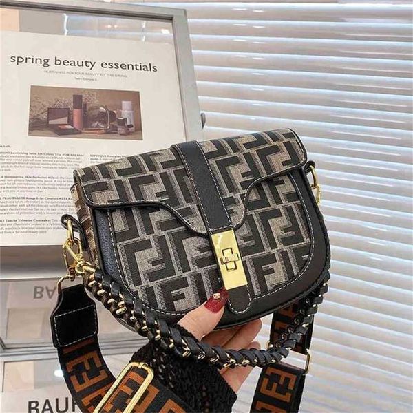 60% off 2023 designer bag store summer street trend single diagonal span portable small round bucklexxrk
60% off 2023 designer bag store summer street trend single diagonal span portable small round bucklexxrk