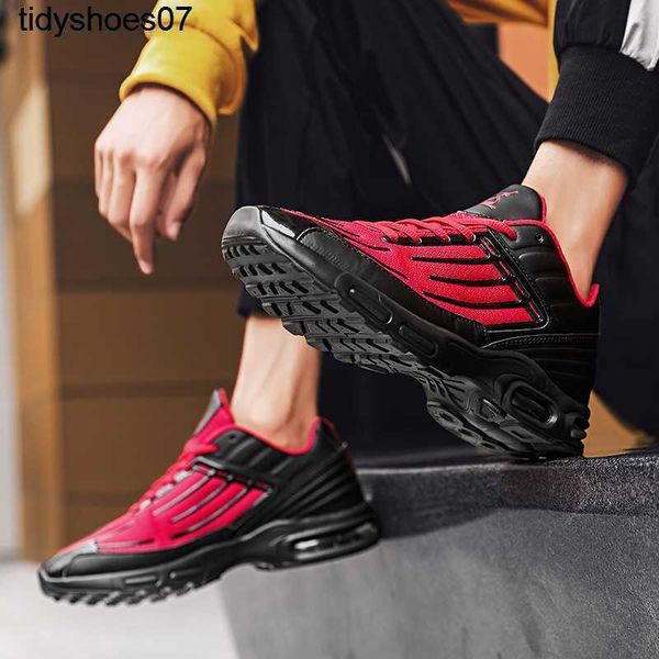 2020 new tn shoes plus 3 sports shoes men's and women's casual running shoes 39-47 sport is essential 
2020 new tn shoes plus 3 sports shoes men's and women's casual running shoes 39-47 sport is essential