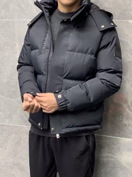 2022 men desinger down jacket windproof outerwear suitable for extreme cold areas bomber jackets adventure coat asian size m-3xl, Black;brown
2022 men desinger down jacket windproof outerwear suitable for extreme cold areas bomber jackets adventure coat asian size m-3xl, Black;brown