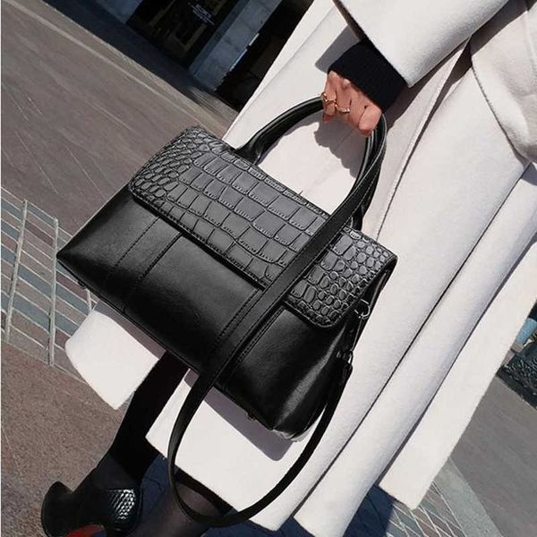 single package new luxury handbags women bags female messenger crossbody casual handbag big leather large capacity wild lady shoulder bag c0
single package new luxury handbags women bags female messenger crossbody casual handbag big leather large capacity wild lady shoulder bag c0