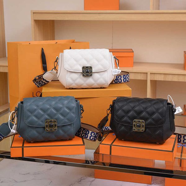 messenger bags and simple small fragrant women's bag leisure 2022 autumn diamond lattice single shoulder cross body square
messenger bags and simple small fragrant women's bag leisure 2022 autumn diamond lattice single shoulder cross body square