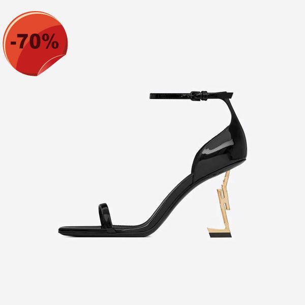 dress shoes ladies high heels short boots fashion designer exquisite comfortable strap women letters leather material size 35-42, Black
dress shoes ladies high heels short boots fashion designer exquisite comfortable strap women letters leather material size 35-42, Black