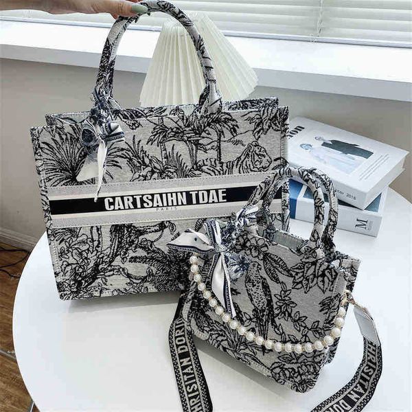 shoulder bags pearl chain hand monet garden oil painting tote women large capacity small square factory direct sales 75% off
shoulder bags pearl chain hand monet garden oil painting tote women large capacity small square factory direct sales 75% off