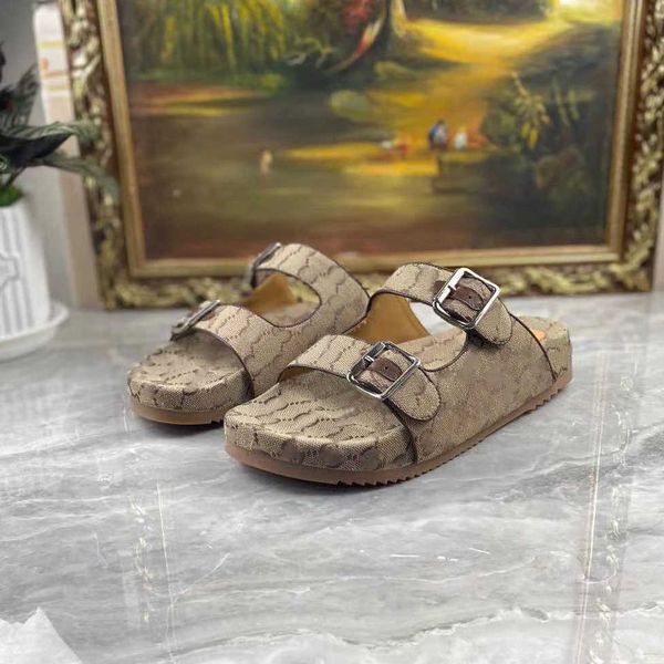 basketball shoes dress slippers men slide sandal canvas slipper slides beach shoe luxury designers with straps summer outdoor fashion mens s
basketball shoes dress slippers men slide sandal canvas slipper slides beach shoe luxury designers with straps summer outdoor fashion mens s