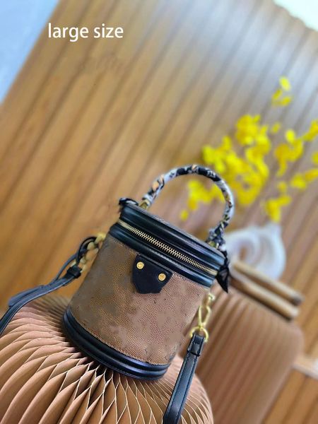 luxurys designers bucket bags real leather printing shoulder bag handbags purses cannes petit noe crossbody cross body handle
luxurys designers bucket bags real leather printing shoulder bag handbags purses cannes petit noe crossbody cross body handle