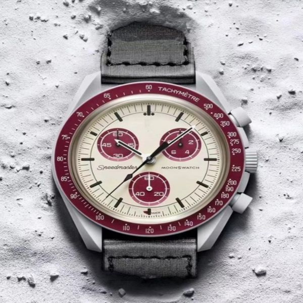 couple watch multifunction plastic case weight moon watches for men ladies business chronograph explore planet box 001, Slivery;brown
couple watch multifunction plastic case weight moon watches for men ladies business chronograph explore planet box 001, Slivery;brown