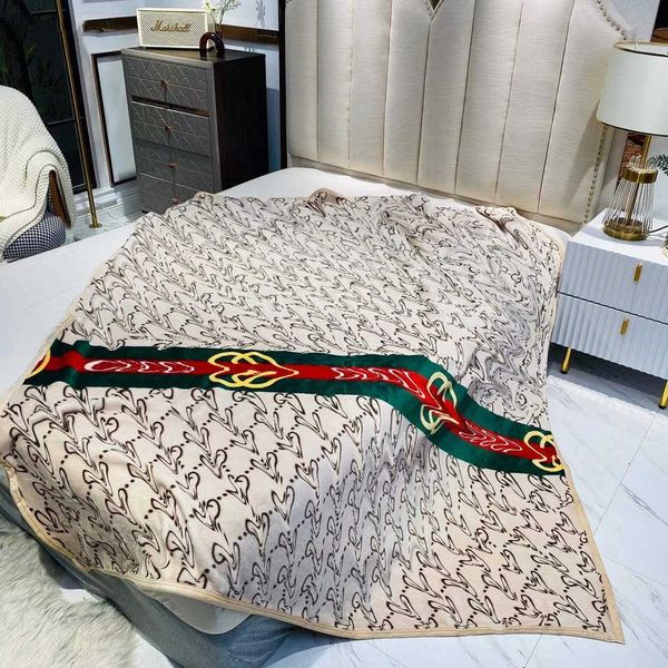 bedding sets letter designer blanket classic design delicate air conditioning car bath towel soft winter fleece shawl throw blankets ht1637
bedding sets letter designer blanket classic design delicate air conditioning car bath towel soft winter fleece shawl throw blankets ht1637