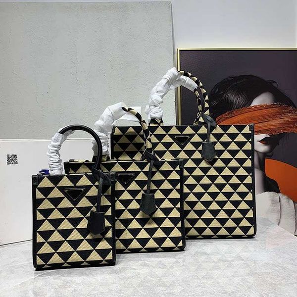 canvas tote bag shopping handbag women bags crossbody handbags flap wallet embroidered fabric long shoulder starp leather handle quality
canvas tote bag shopping handbag women bags crossbody handbags flap wallet embroidered fabric long shoulder starp leather handle quality