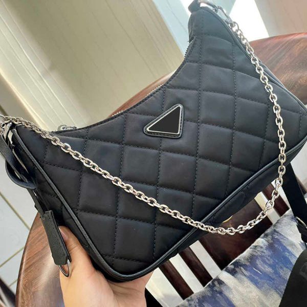 designer luxury women the tote bag fashion versatile handbags shoulder crossbody bags purse telfars totes large capacity saddle wallets 7a j
designer luxury women the tote bag fashion versatile handbags shoulder crossbody bags purse telfars totes large capacity saddle wallets 7a j