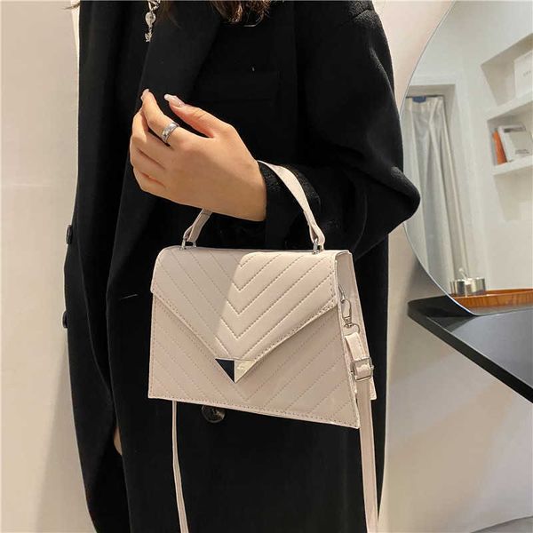 messenger bags small bags are popular year. women's new style handbag in autumn and winter 2021. single shoulder bag
messenger bags small bags are popular year. women's new style handbag in autumn and winter 2021. single shoulder bag