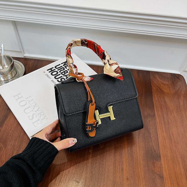 evening bags french high sense button bag stewardess autumn and winter small square women's messenger
evening bags french high sense button bag stewardess autumn and winter small square women's messenger
