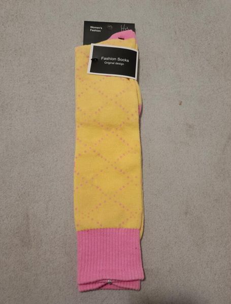 men's socks designer wholesale socks men's women stockings pure cotton 9 colors sport basketball running sockings letter g print t, Black
men's socks designer wholesale socks men's women stockings pure cotton 9 colors sport basketball running sockings letter g print t, Black
