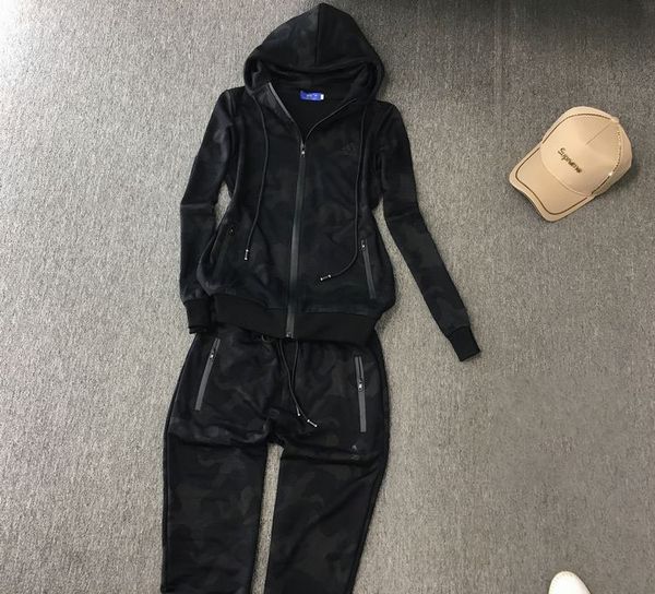 autumn 2022 korean womens tracksuits original cotton casual sports women set three flower coat large size two piece set fashion street matur, Gray
autumn 2022 korean womens tracksuits original cotton casual sports women set three flower coat large size two piece set fashion street matur, Gray