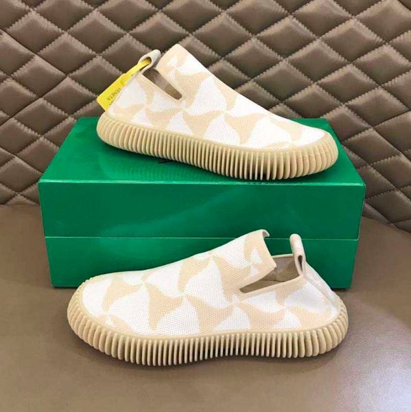 2022 shoe sneaker platform classic suede leather sneakers sports tennis shoes for men fabric summer running shoes green sports casual, Black
2022 shoe sneaker platform classic suede leather sneakers sports tennis shoes for men fabric summer running shoes green sports casual, Black