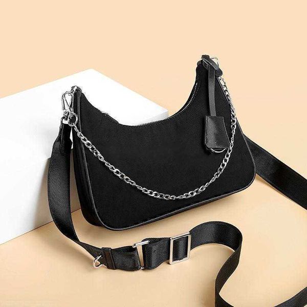 fashionre-edition 2005 nylon women luxurys designers bags chest pack lady tote chains handbags messenger backpack nylon crossbody bag for
fashionre-edition 2005 nylon women luxurys designers bags chest pack lady tote chains handbags messenger backpack nylon crossbody bag for