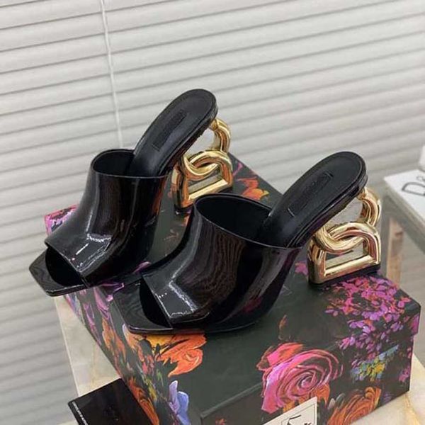woman slippers heel shoe sandals beach slide quality slipper fashion special shaped heel scuffs casual shoes for lady by shoe008 02, Black
woman slippers heel shoe sandals beach slide quality slipper fashion special shaped heel scuffs casual shoes for lady by shoe008 02, Black