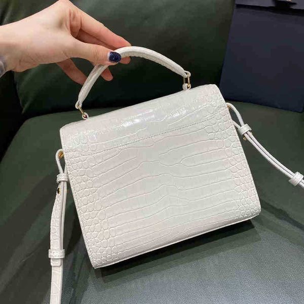 luxurys designer leather bags women genuine handbag crossbody lady shoulder flip cover femal tote coin purse tote
luxurys designer leather bags women genuine handbag crossbody lady shoulder flip cover femal tote coin purse tote