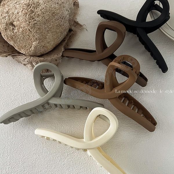 13cm woman super large cross hair claw barrettes fashion girl hair clips crab headwear hair accessories korean style hairpins, Slivery;white
13cm woman super large cross hair claw barrettes fashion girl hair clips crab headwear hair accessories korean style hairpins, Slivery;white