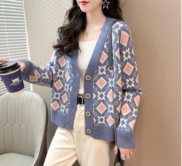 women's sweaters for version loose v-neck long-sleeved knitted cardigan ladies rhombus sweater coat all-match top, White;black
women's sweaters for version loose v-neck long-sleeved knitted cardigan ladies rhombus sweater coat all-match top, White;black