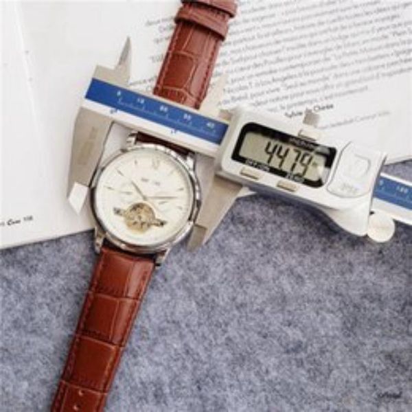 global selling new automatic 100 mechanical watch tourbillon five pin watch fashion men's
global selling new automatic 100 mechanical watch tourbillon five pin watch fashion men's
