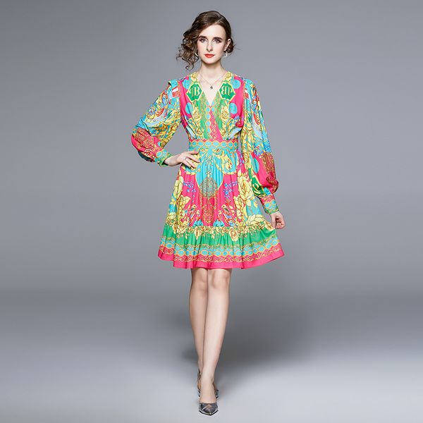 retro floral short women dress deep v-neck 2022 runway designer ladies resort casual mini dresses long sleeve luxury a-line cocktail party f, Black;gray
retro floral short women dress deep v-neck 2022 runway designer ladies resort casual mini dresses long sleeve luxury a-line cocktail party f, Black;gray