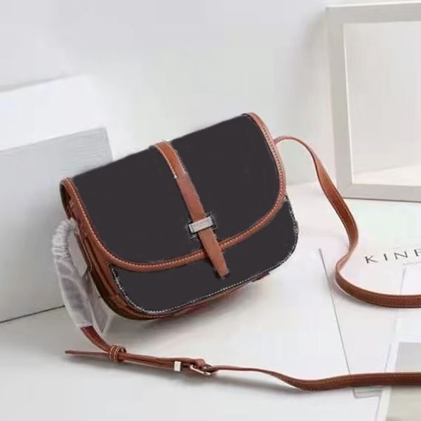 luxurys messenger bags designers hangbag wallets card holder crossbody totes cards coins mens genuine leather shoulder bag purse camera bag
luxurys messenger bags designers hangbag wallets card holder crossbody totes cards coins mens genuine leather shoulder bag purse camera bag