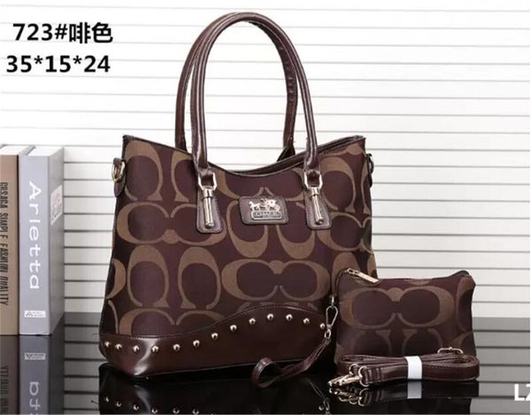 designer luxury european style retro presbyopia bag large capacity shopping handbag female cross-border womens casual messenger shopping tot
designer luxury european style retro presbyopia bag large capacity shopping handbag female cross-border womens casual messenger shopping tot