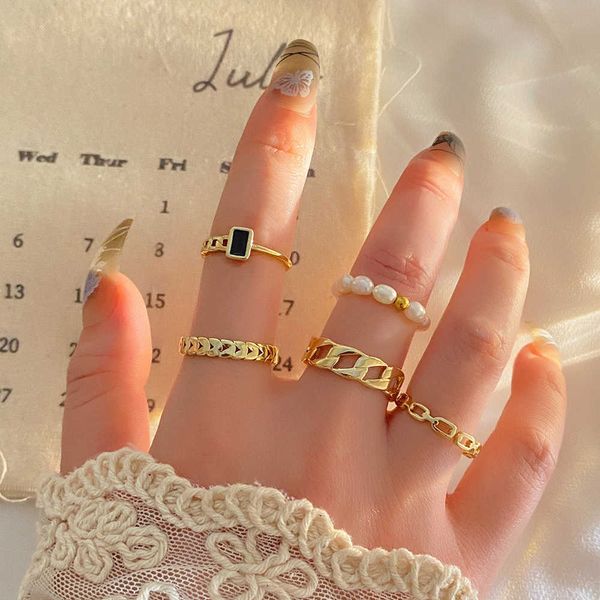 cluster rings kisswife punk y2k metal rings set for women girls gold color pearl square chain finger rings trend jewelry female party 2022 n, Golden;silver
cluster rings kisswife punk y2k metal rings set for women girls gold color pearl square chain finger rings trend jewelry female party 2022 n, Golden;silver