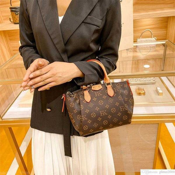 fashion totes zipper close womens shoulder bags luxury designer women handbag leather lady handbags classic female tote shopping
fashion totes zipper close womens shoulder bags luxury designer women handbag leather lady handbags classic female tote shopping