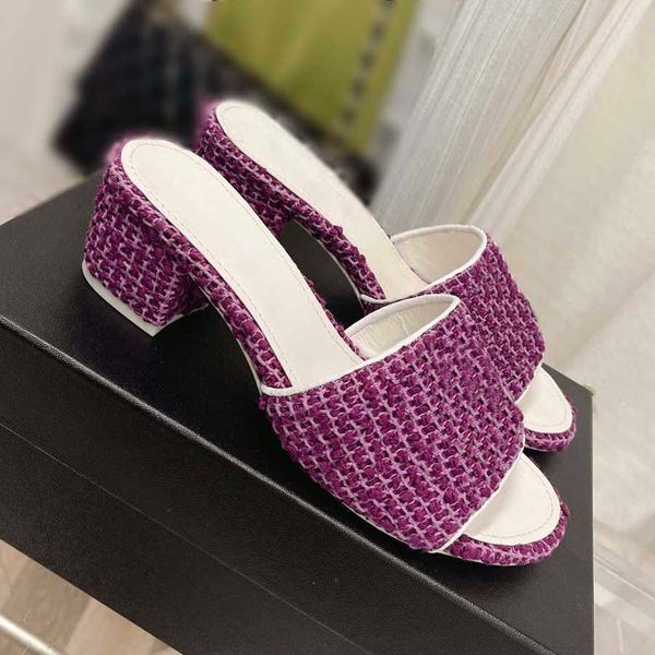 woman designer slipper fashion sandals beach flat low heel slippers platform alphabet lady slides shoe008 05, Black
woman designer slipper fashion sandals beach flat low heel slippers platform alphabet lady slides shoe008 05, Black