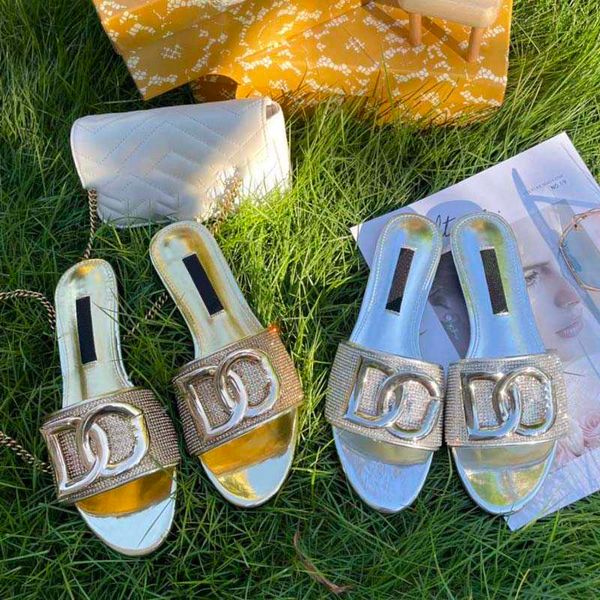 woman slipper sandal beach slide slippers indoor shoes sandals women flip flops summer rubber fashion scuffs metal eur 35-43, Black
woman slipper sandal beach slide slippers indoor shoes sandals women flip flops summer rubber fashion scuffs metal eur 35-43, Black