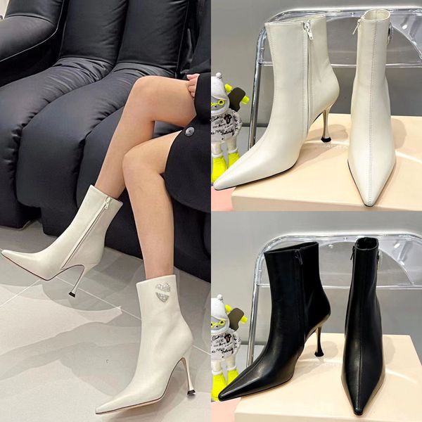 2022 women designer love mark diamond martin boots luxury leather pointy stilettos side zipper middle boots ultra high heel sheepskin fashio, Black
2022 women designer love mark diamond martin boots luxury leather pointy stilettos side zipper middle boots ultra high heel sheepskin fashio, Black