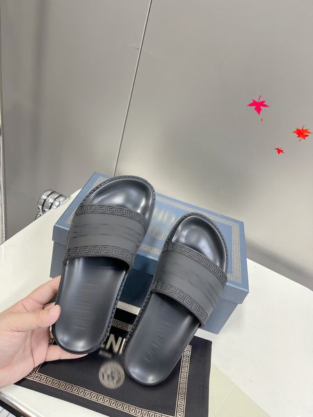 2023 designer women slippers canvas cross woman sandals summer outdoor peep toe casual slipper letter stylist shoes with box size 35-40 -n07, Black
2023 designer women slippers canvas cross woman sandals summer outdoor peep toe casual slipper letter stylist shoes with box size 35-40 -n07, Black