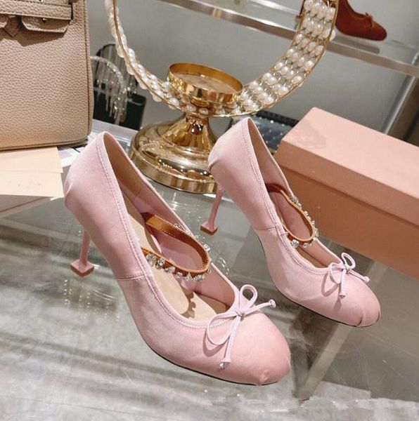 2022 satin high miu heels mary jane shoes women new rhinestone bow pleated round headed ladies banquet high-heeled ballet shoes b11f, Black
2022 satin high miu heels mary jane shoes women new rhinestone bow pleated round headed ladies banquet high-heeled ballet shoes b11f, Black