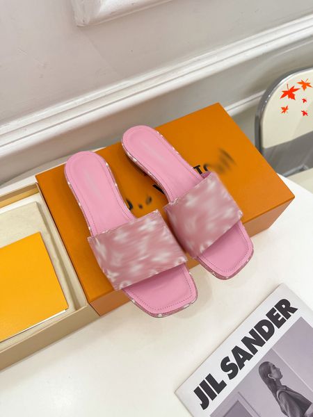 2023 designer women slides sandal flat mule slipper womens beach slides rubber soles summer flip flops with box -m055, Black
2023 designer women slides sandal flat mule slipper womens beach slides rubber soles summer flip flops with box -m055, Black